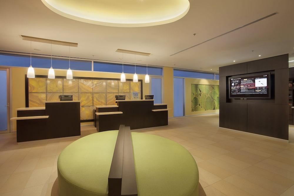 Courtyard By Marriott Leon At The Poliforum Ngoại thất bức ảnh