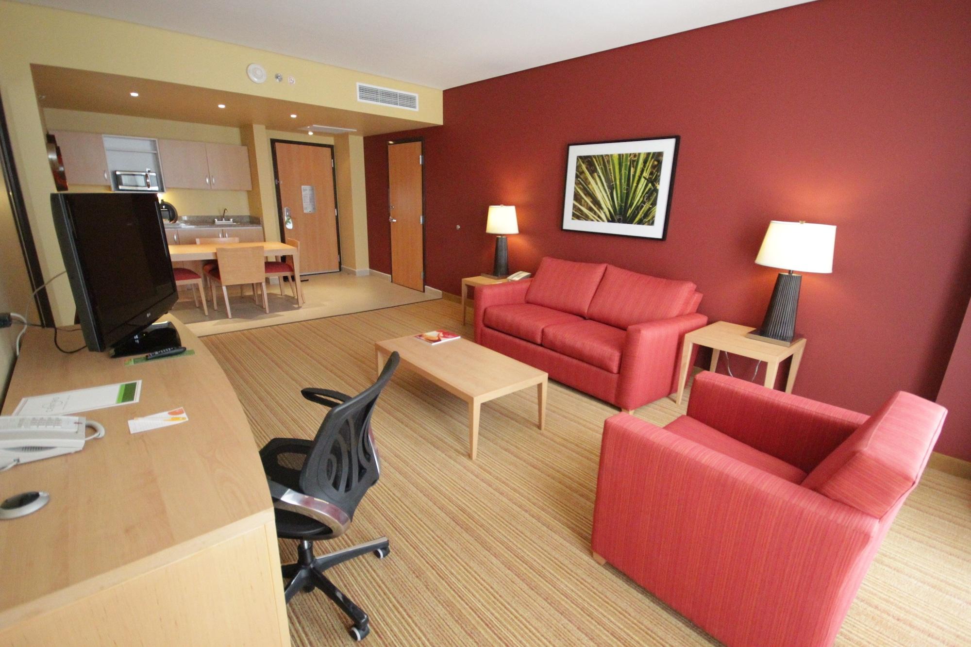 Courtyard By Marriott Leon At The Poliforum Ngoại thất bức ảnh